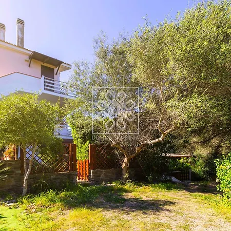 Kian House *